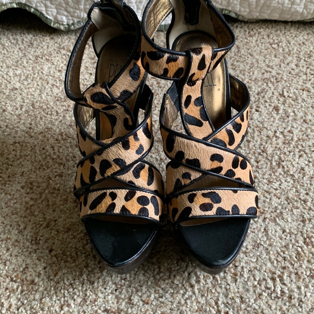 Super cute high heels